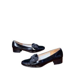 Women's Salvatore Ferragamo patent leather loafers  size 7B